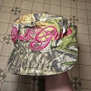 Pre-Owned CAMO GIRLS WITH GUNS CADET/MILITARY STYLE HAT ADJUSTABLE PINK GLAM